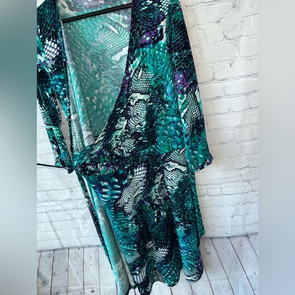 Jones Studio Green & Blue Long Dress size M - Picture 9 of 15